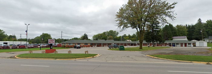 Standish Motel - Web Listing (newer photo)